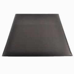 Razorback Anti-Fatigue Mat With Dyna-Shield 2x3 ft full ang.