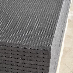 Rubber Stable Mat 6ftx4ft 12mm  Equine Flooring easy to sweep 28kg 