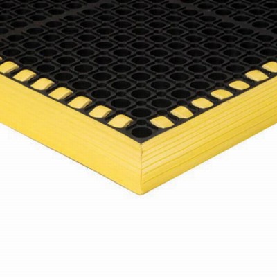 Safety TruTread 4-Sided 28x40 Inches Black/Yellow
