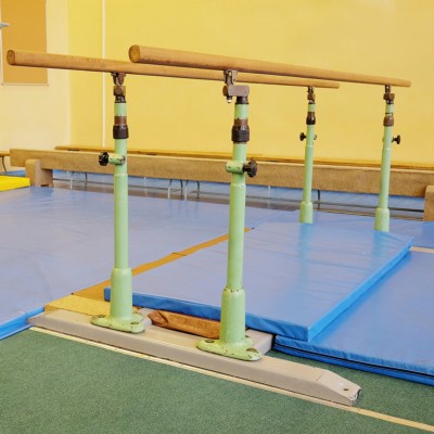Safety Mat 5x10 ft x 4 inch for Parallel Bars
