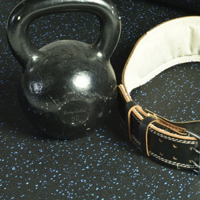 4x6 Ft x 3/4 Inch Gym Rubber Floor Mats Colors - Blue with 50 lb kettle bell and black weightlifting belt