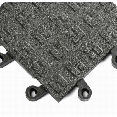 ErgoDeck General Purpose Solid with Gritshield 18x18 Inch Tile corner
